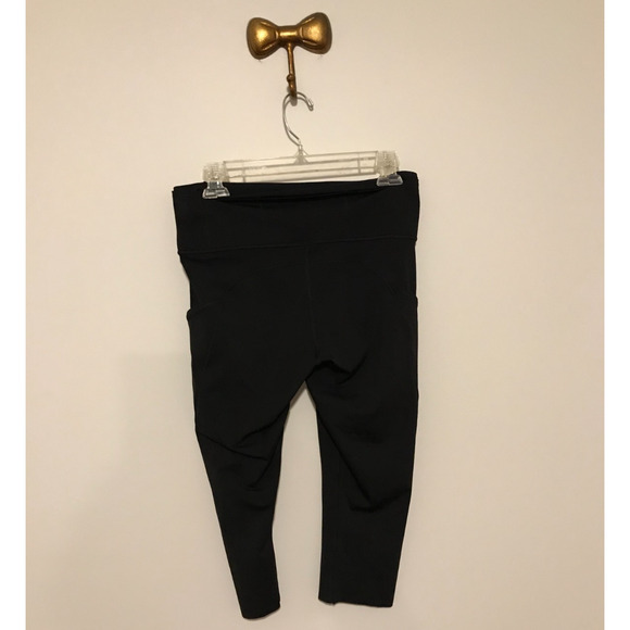 Lululemon Crop II 19" *Non-Reflective Black - Size 10 - Picture 2 of 9